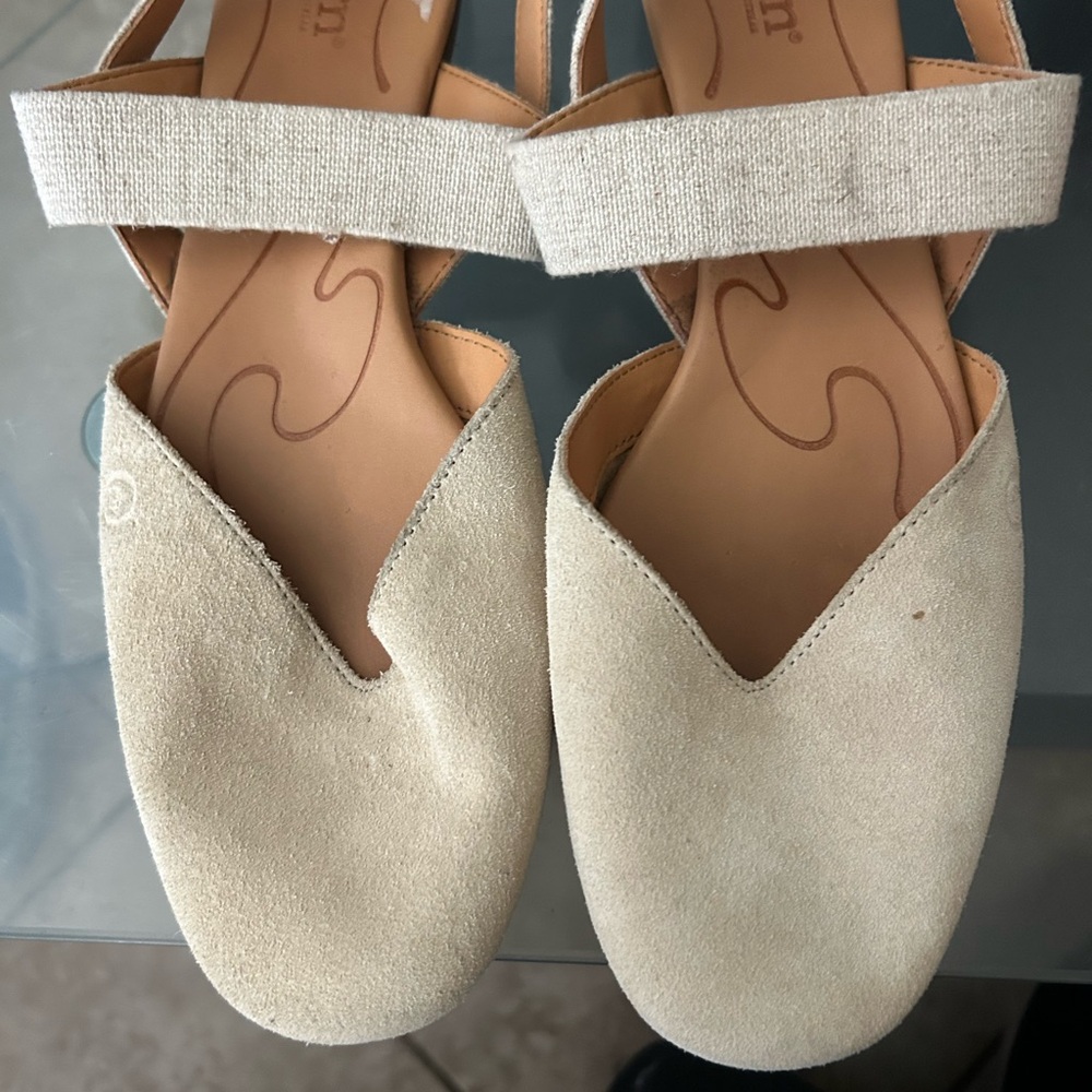 Born Cream Espadrille Sandals